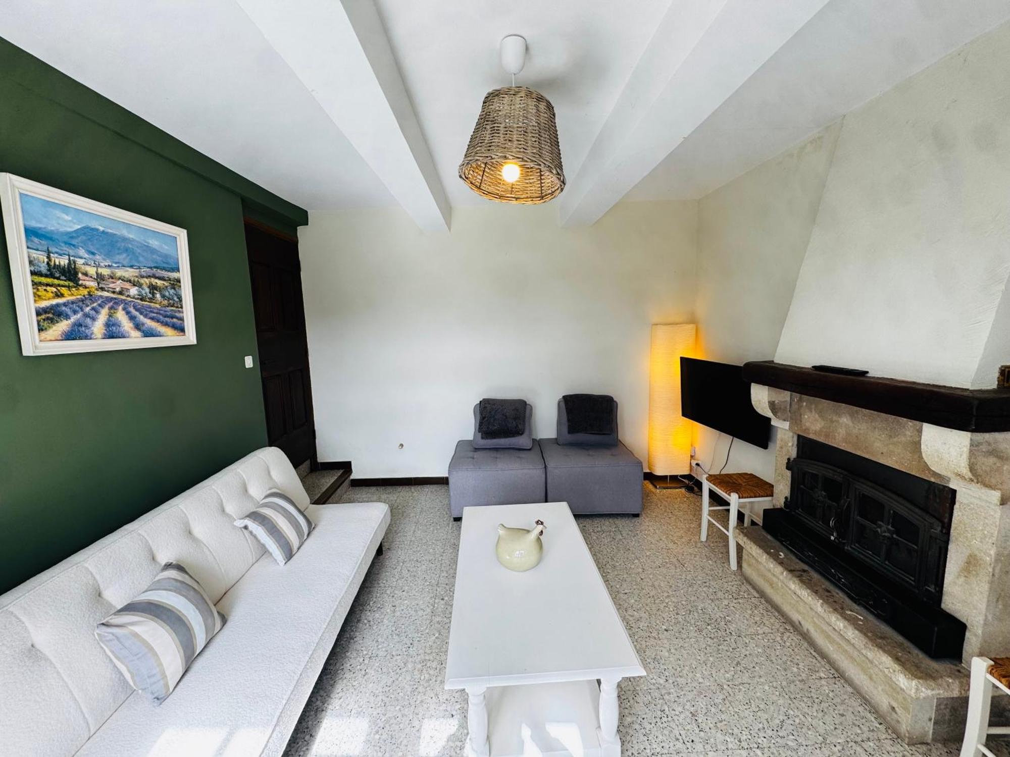 Gite La Bastide De La Loge Au Pied Du Mont Ventoux Sault-de-Vaucluse Ruang foto